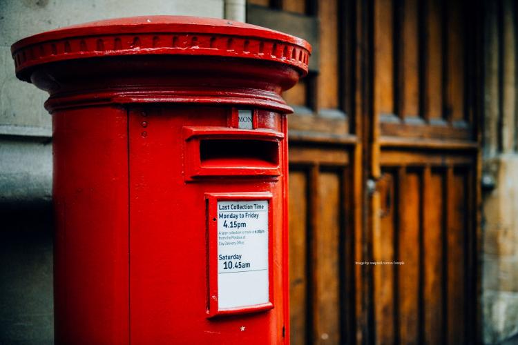 Royal Mail postbox 